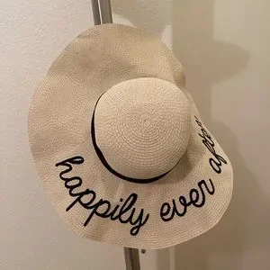 Happily ever after sun hat nwot Happily Ever After Sun Hat | David main image 3